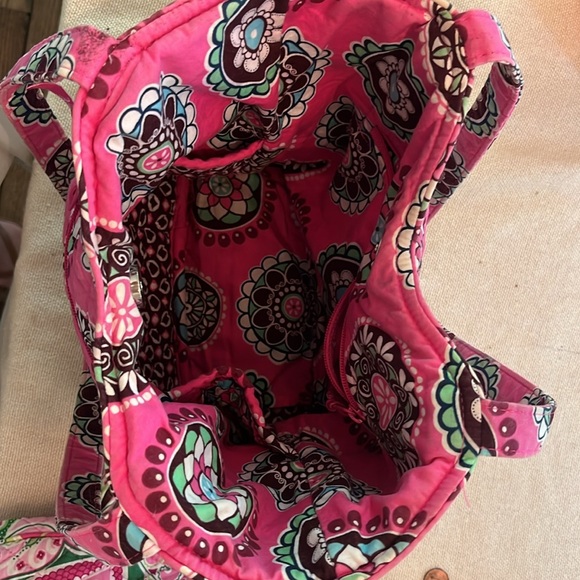 Bundle of 2 Vera Bradley lunch tote/small purse/ crossbody & tote bag w/pockets. - Picture 12 of 12
